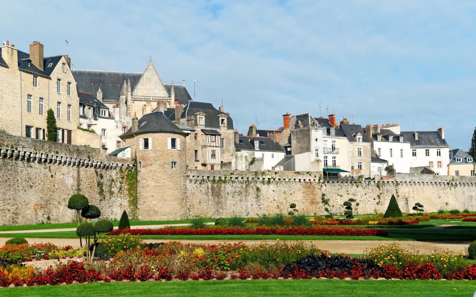 Investir en immobilier à Vannes : étude du marché locatif