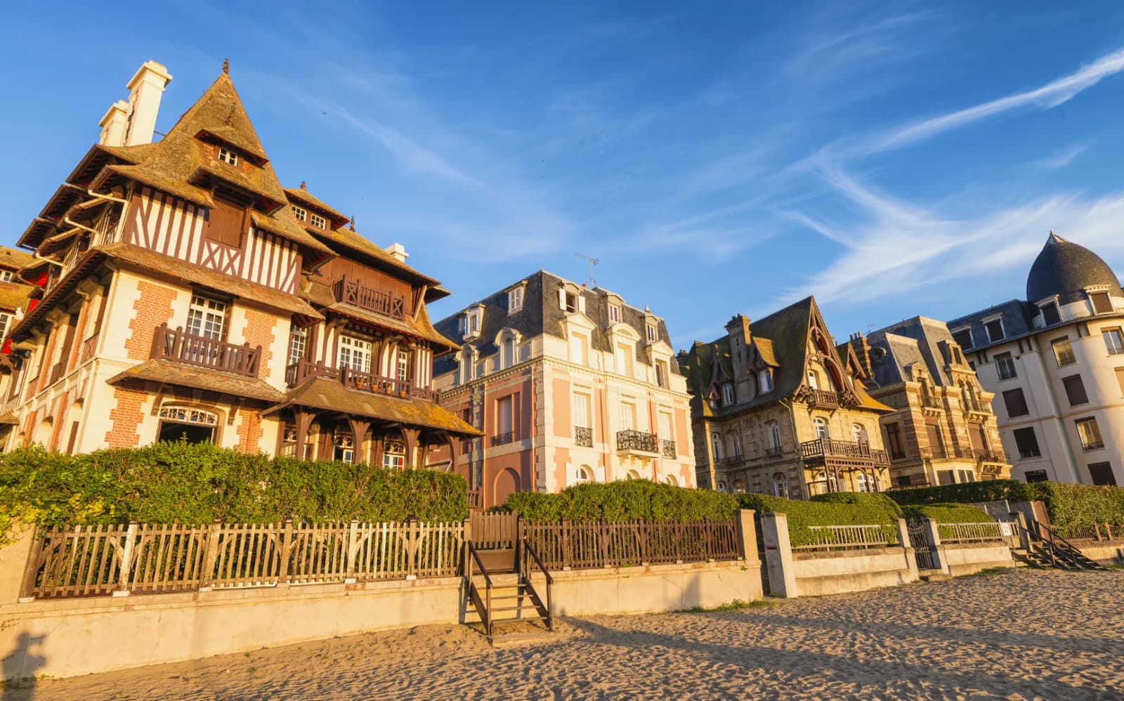Investir en immobilier à Deauville : étude du marché locatif