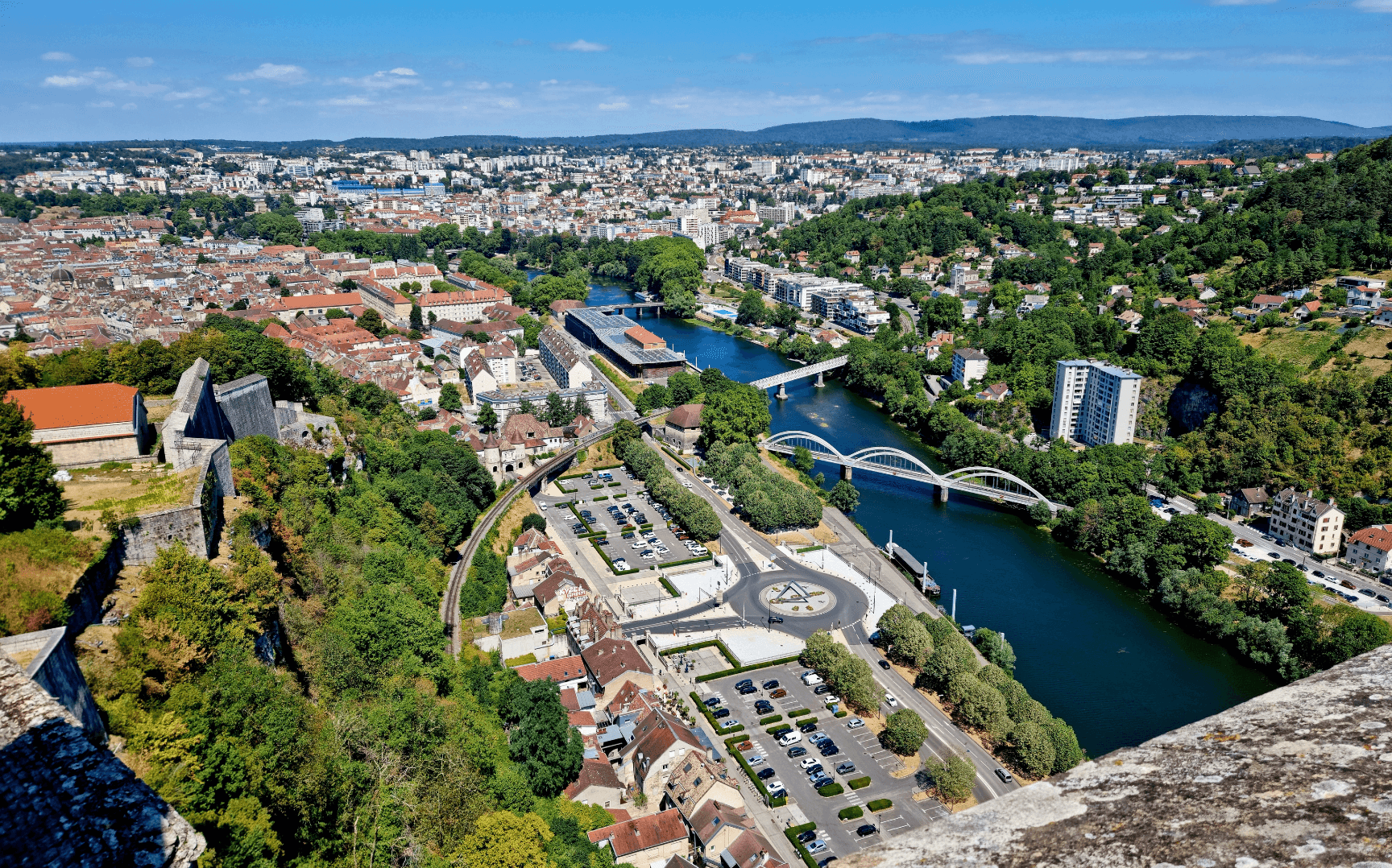 Investir en immobilier à Besançon : étude du marché locatif